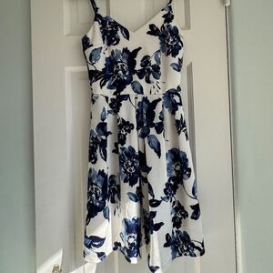 Monteau LA Blue & White Floral Dress Size S